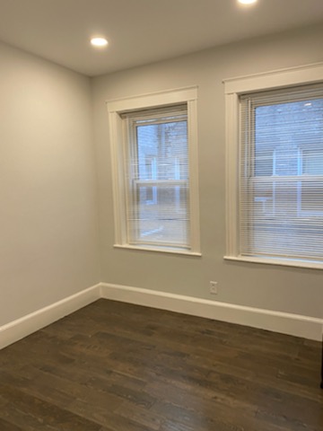 Photo 9 of 55 Queensberry St. Unit 3