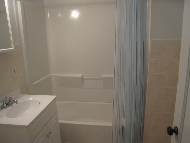 Photo 15 of Egmont St. Unit 6