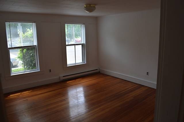 2 bed, 1 bath apartment for rent at 193 Mount Auburn St Unit 2ND FLOOR, Cambridge — photo 4 of 7