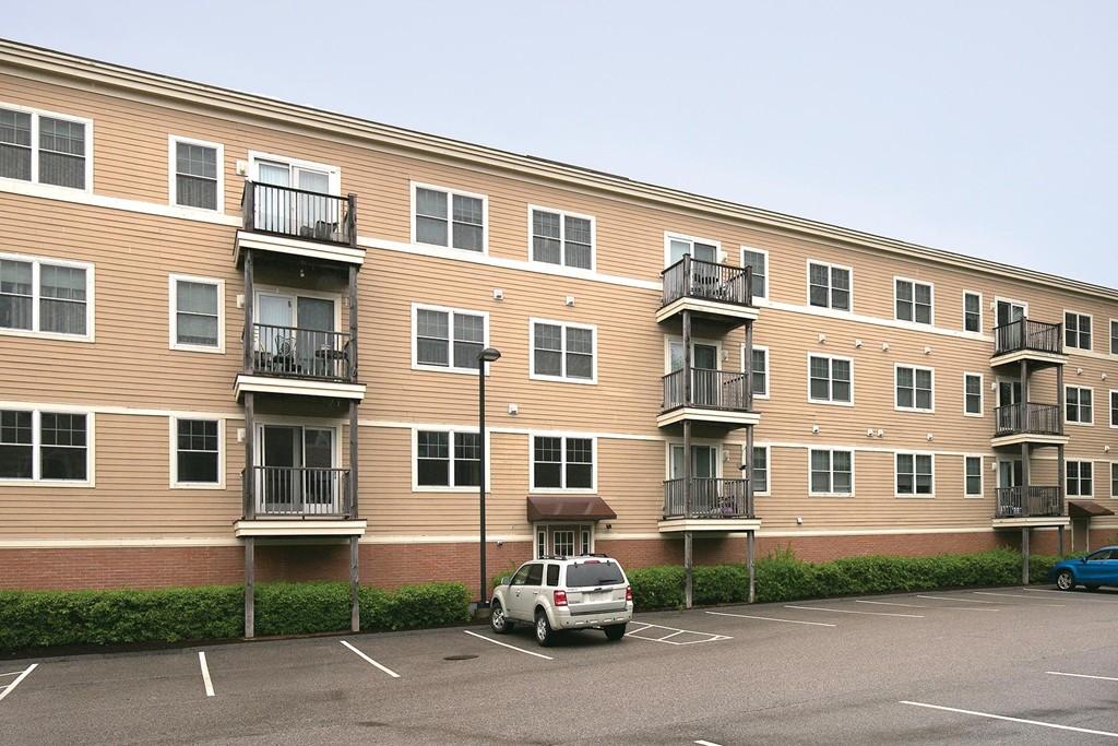 5170 Washington St, West Roxbury