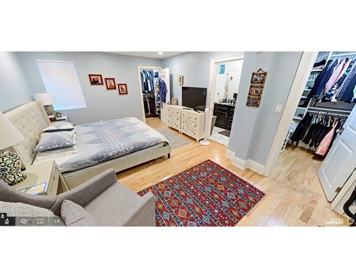 281 Walnut St, Brookline Village