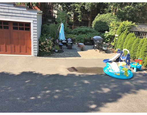 281 Walnut St, Brookline Village