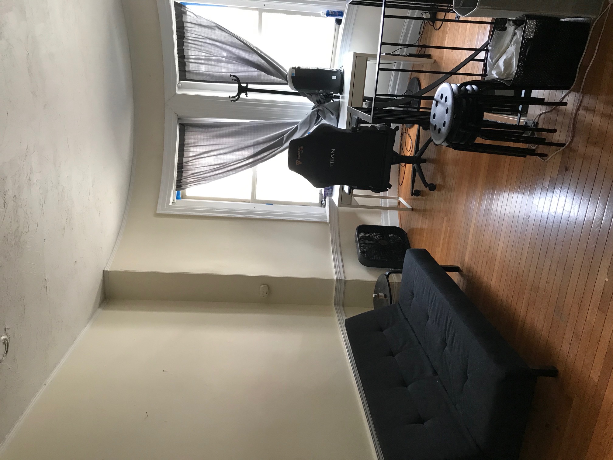 2 bed, 1 bath apartment for rent at 1 Miner St Unit 1, Fenway — photo 2 of 14