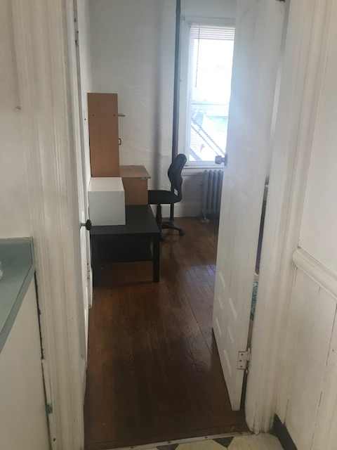 2 bed, 1 bath apartment for rent at 107 Franklin St Unit 1, Brookline — photo 8 of 16