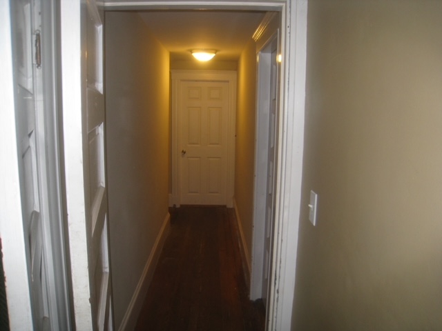 3 bed, 2 bath apartment for rent at 4 Berwick Rd Unit 2, Medford — photo 3 of 47