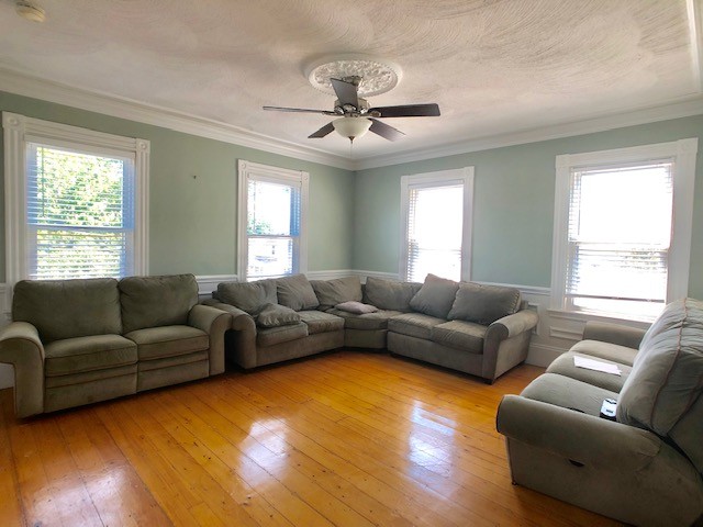 4 bed, 2 bath apartment for rent at 57 Riverdale St Unit 3C, Allston — photo 5 of 12