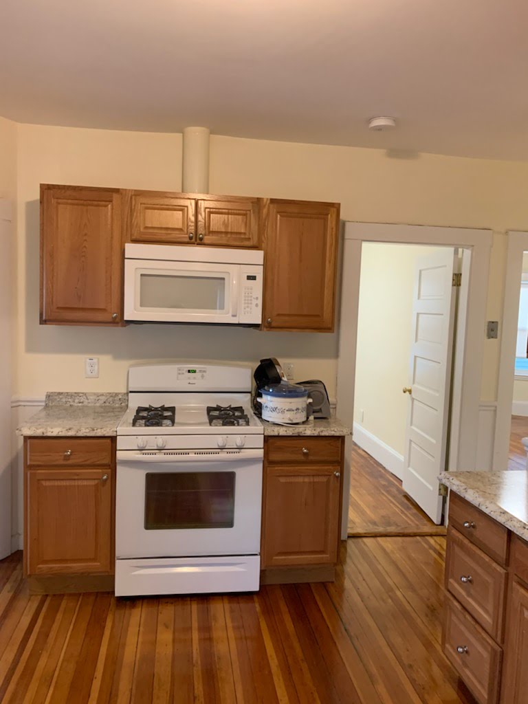 2 bed, 1 bath apartment for rent at 101 Grant St Unit 3, Somerville