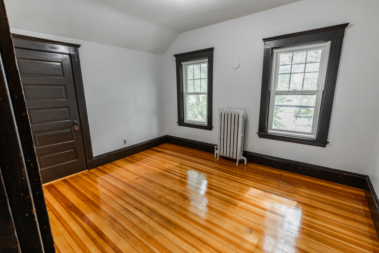 4 bed, 1.5 bath apartment for rent at 44 Harrington St Unit 1, Newtonville — photo 15 of 23