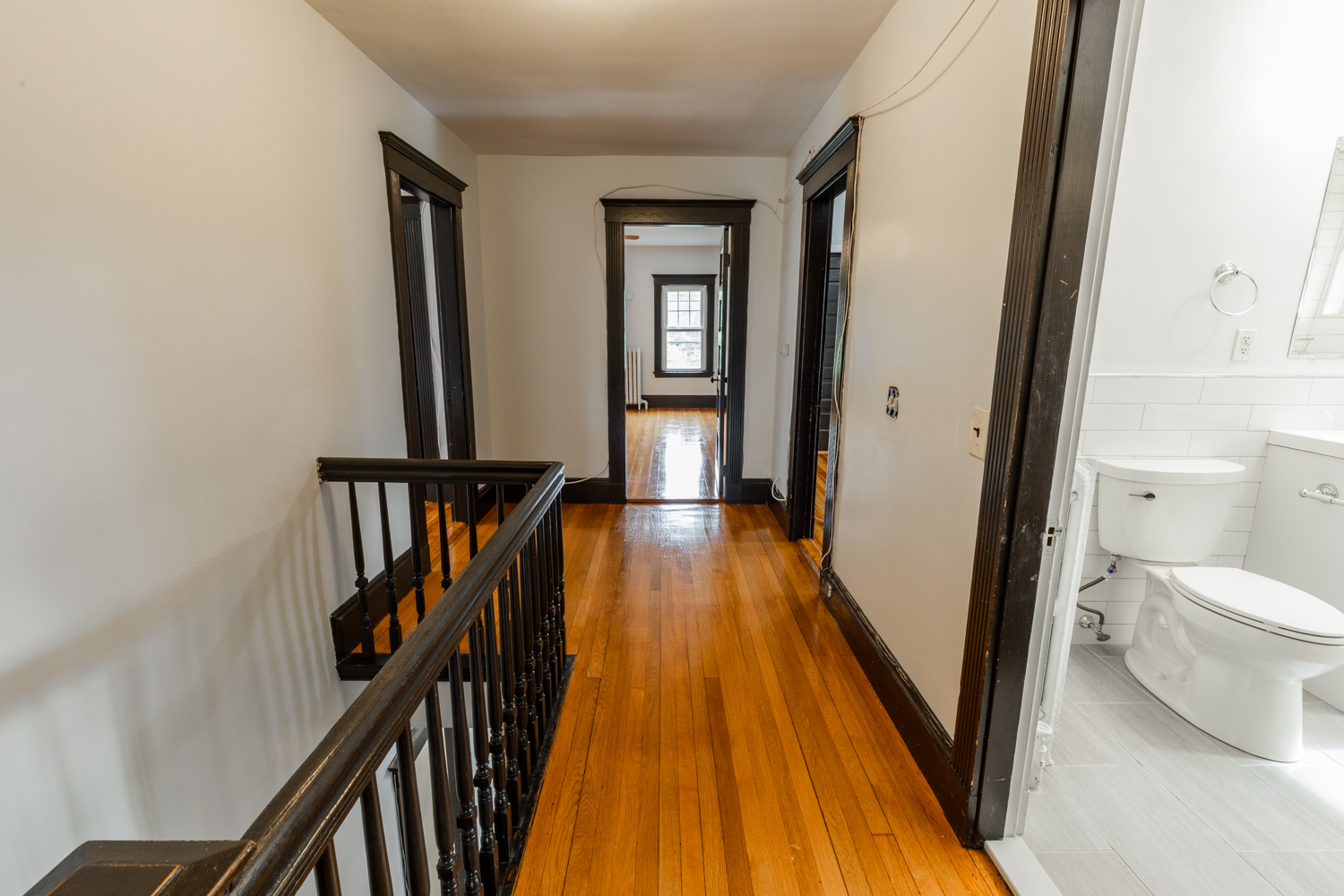 4 bed, 1.5 bath apartment for rent at 44 Harrington St Unit 1, Newtonville — photo 3 of 23