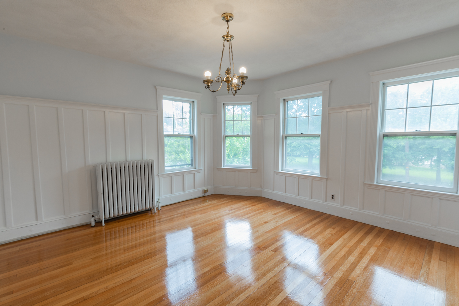 4 bed, 1.5 bath apartment for rent at 44 Harrington St Unit 1, Newtonville — photo 9 of 23