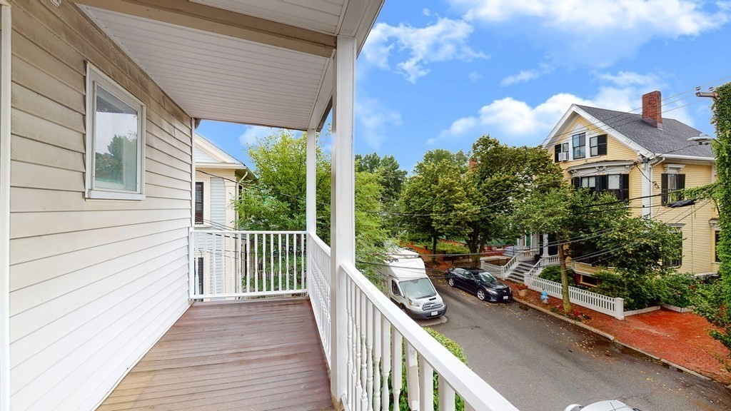 3 bed, 1 bath apartment for rent at 15A Tremont St Unit 1, Cambridge — photo 6 of 8