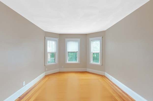 3 bed, 1 bath apartment for rent at 15A Tremont St Unit 1, Cambridge — photo 2 of 8