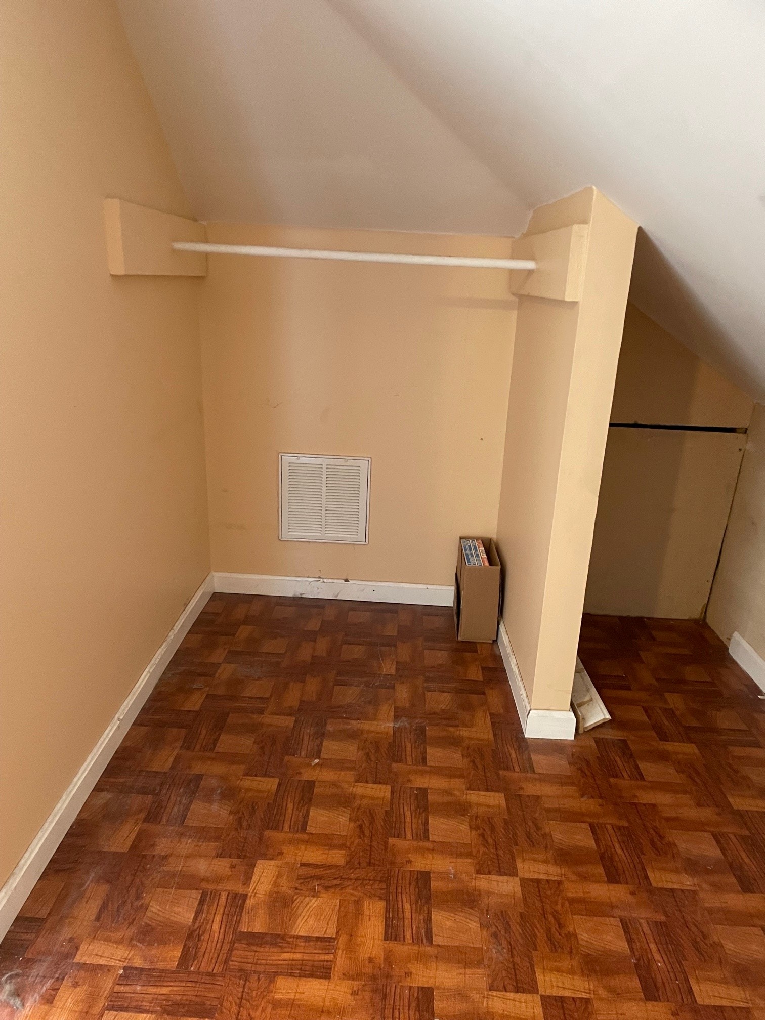 3 bed, 1.5 bath apartment for rent at 257 Common St Unit 2, Watertown — photo 7 of 25