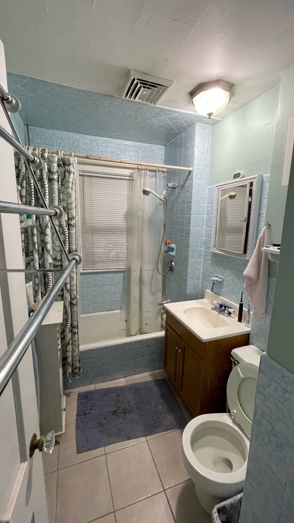3 bed, 1.5 bath apartment for rent at 257 Common St Unit 2, Watertown — photo 15 of 25