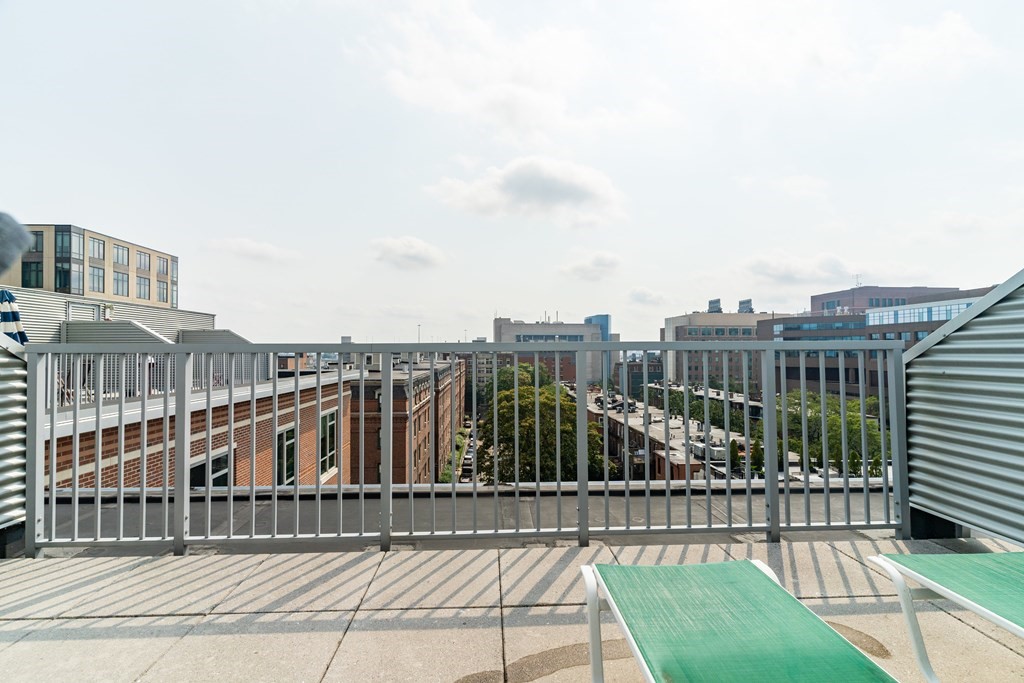 2 bed, 2 bath apartment for rent at 700 Harrison Ave Unit 504, South End — photo 39 of 42