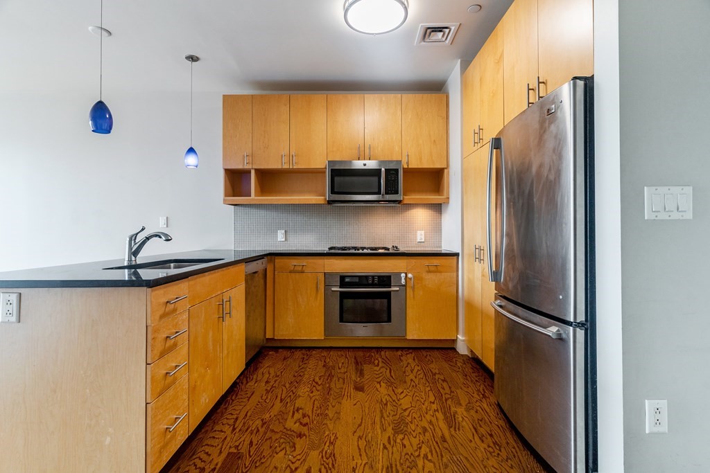 2 bed, 2 bath apartment for rent at 700 Harrison Ave Unit 501, South End — photo 1 of 24
