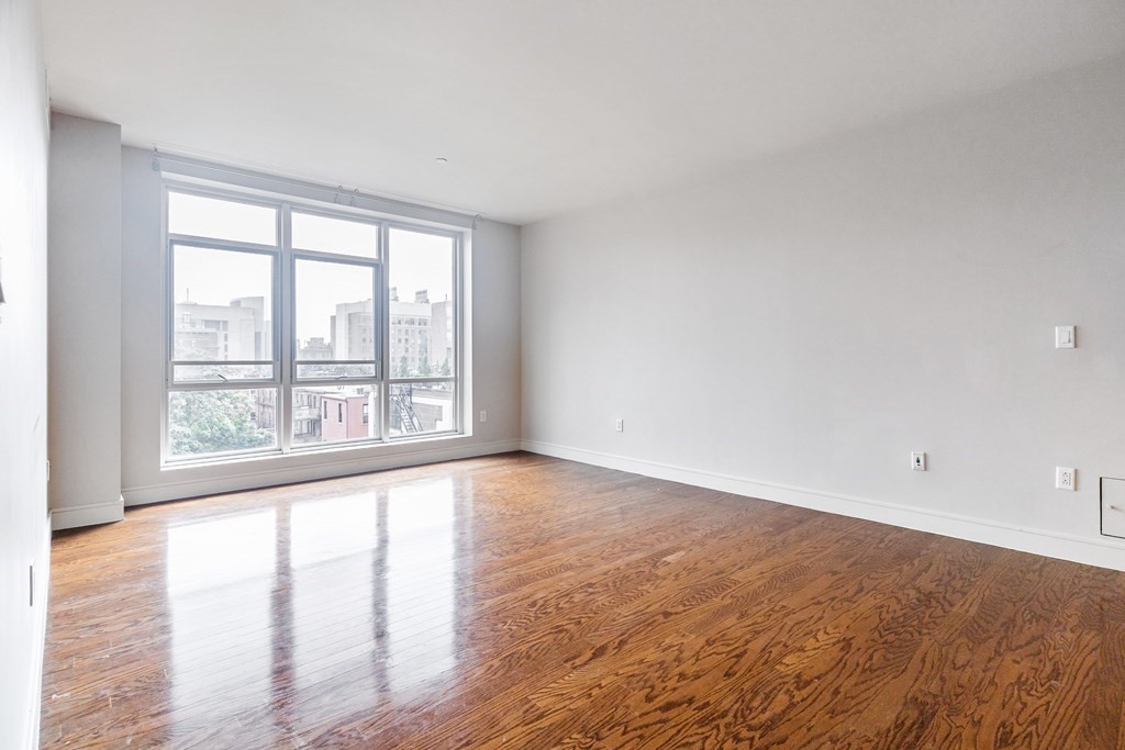 2 bed, 2 bath apartment for rent at 700 Harrison Ave Unit 501, South End — photo 7 of 24