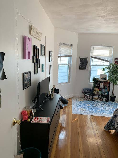 86 Fellsway West, Somerville