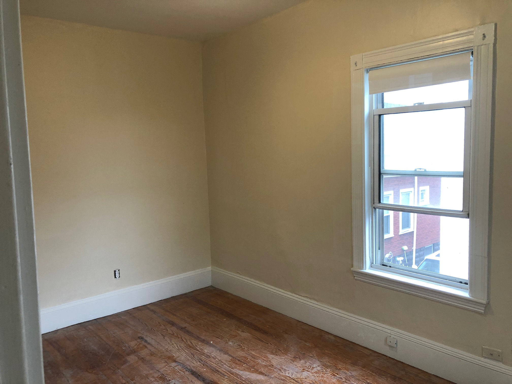 3 bed, 1 bath apartment for rent at 44 Sycamore St Unit 1, Somerville — photo 8 of 12
