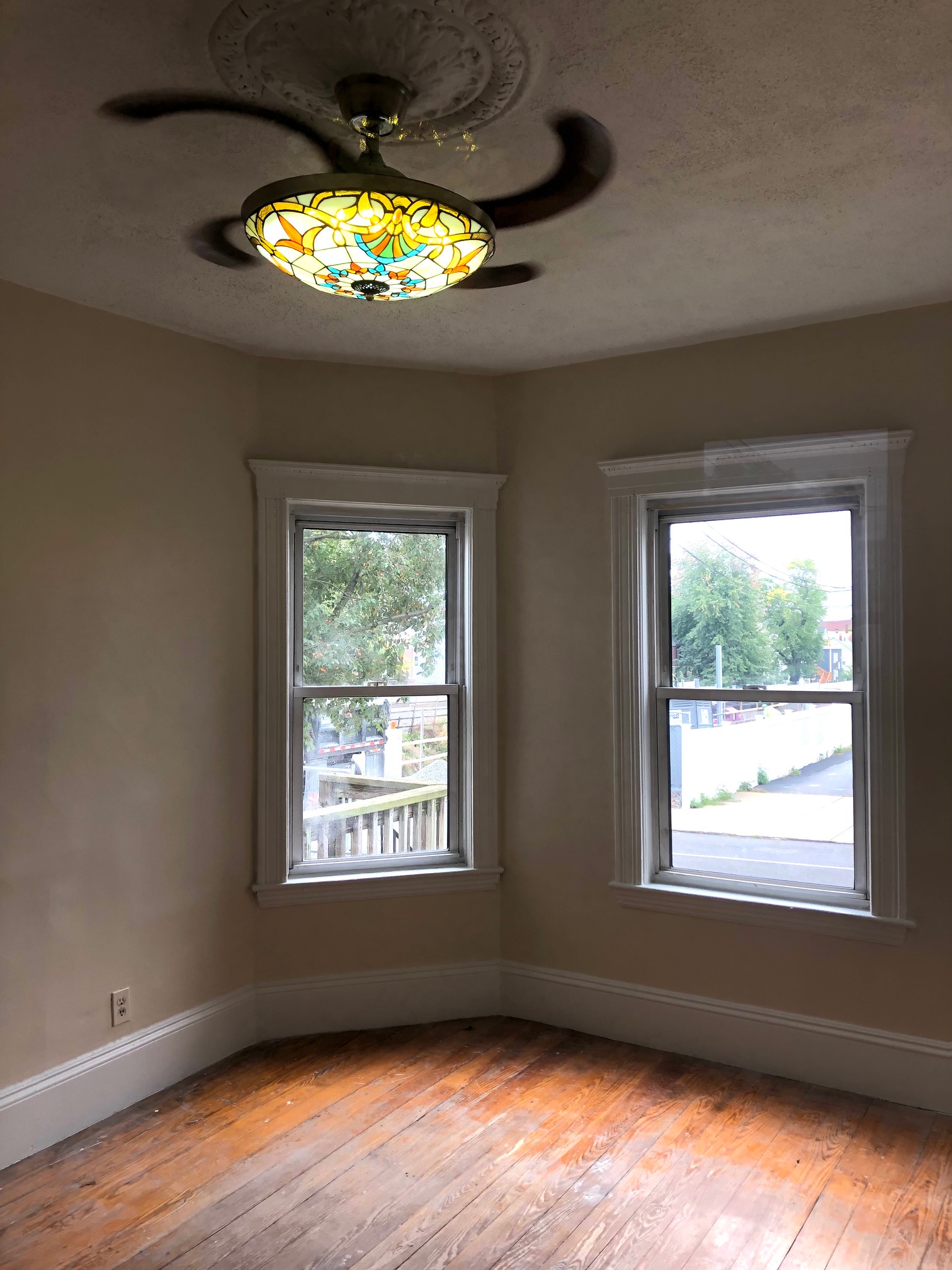 3 bed, 1 bath apartment for rent at 44 Sycamore St Unit 1, Somerville — photo 9 of 12