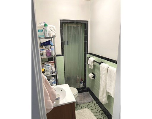Studio bed, 1 bath apartment for rent at 18 Commonwealth Ave Unit 2, Back Bay — photo 11 of 11
