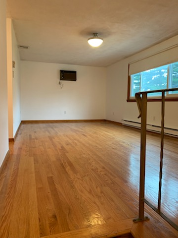 4 bed, 1.5 bath apartment for rent at 29 Highland Ave Unit 2, Watertown — photo 5 of 18