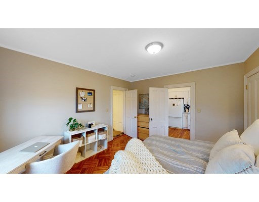 2 bed, 1 bath apartment for rent at 2 Brimmer St Unit 4, Beacon Hill — photo 8 of 11