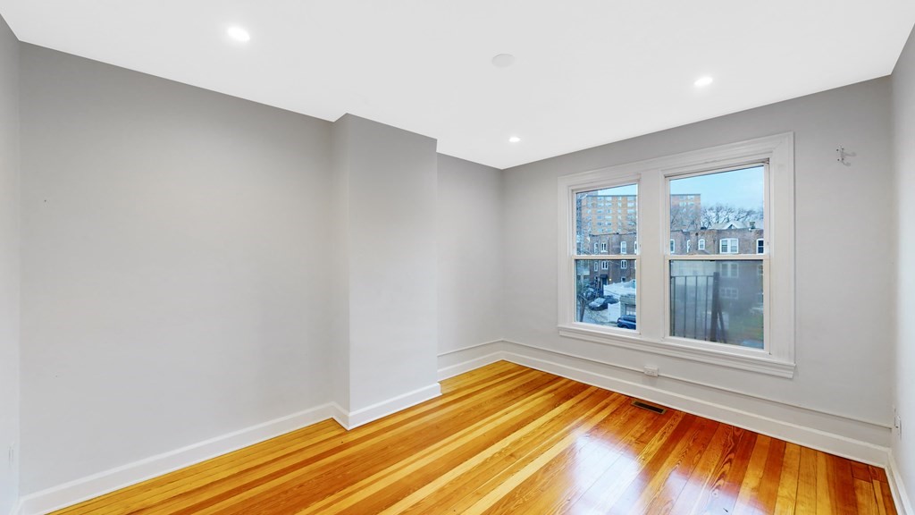1 bed, 1 bath apartment for rent at 1763 Commonwealth Ave Unit 1, Brighton — photo 6 of 13