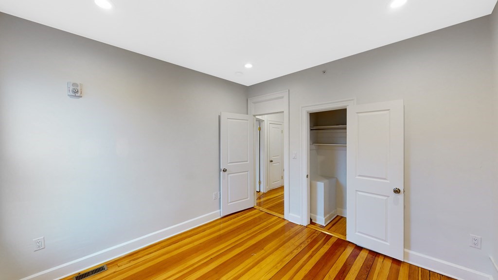 1 bed, 1 bath apartment for rent at 1763 Commonwealth Ave Unit 1, Brighton — photo 4 of 13