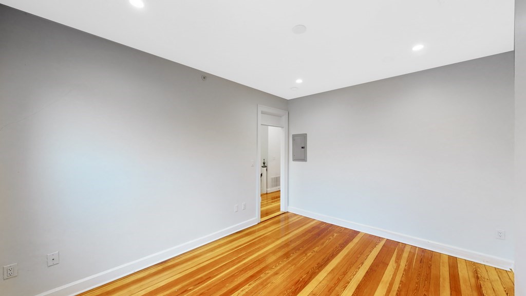 1 bed, 1 bath apartment for rent at 1763 Commonwealth Ave Unit 1, Brighton — photo 7 of 13