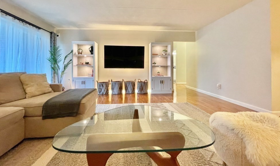 2 bed, 2 bath apartment for rent at 50-56 Broadlawn Park Unit 110, Chestnut Hill — photo 5 of 19