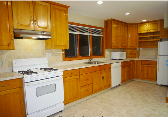 3 bed, 1 bath apartment for rent at 172 Pearl St, Cambridgeport — photo 1 of 10