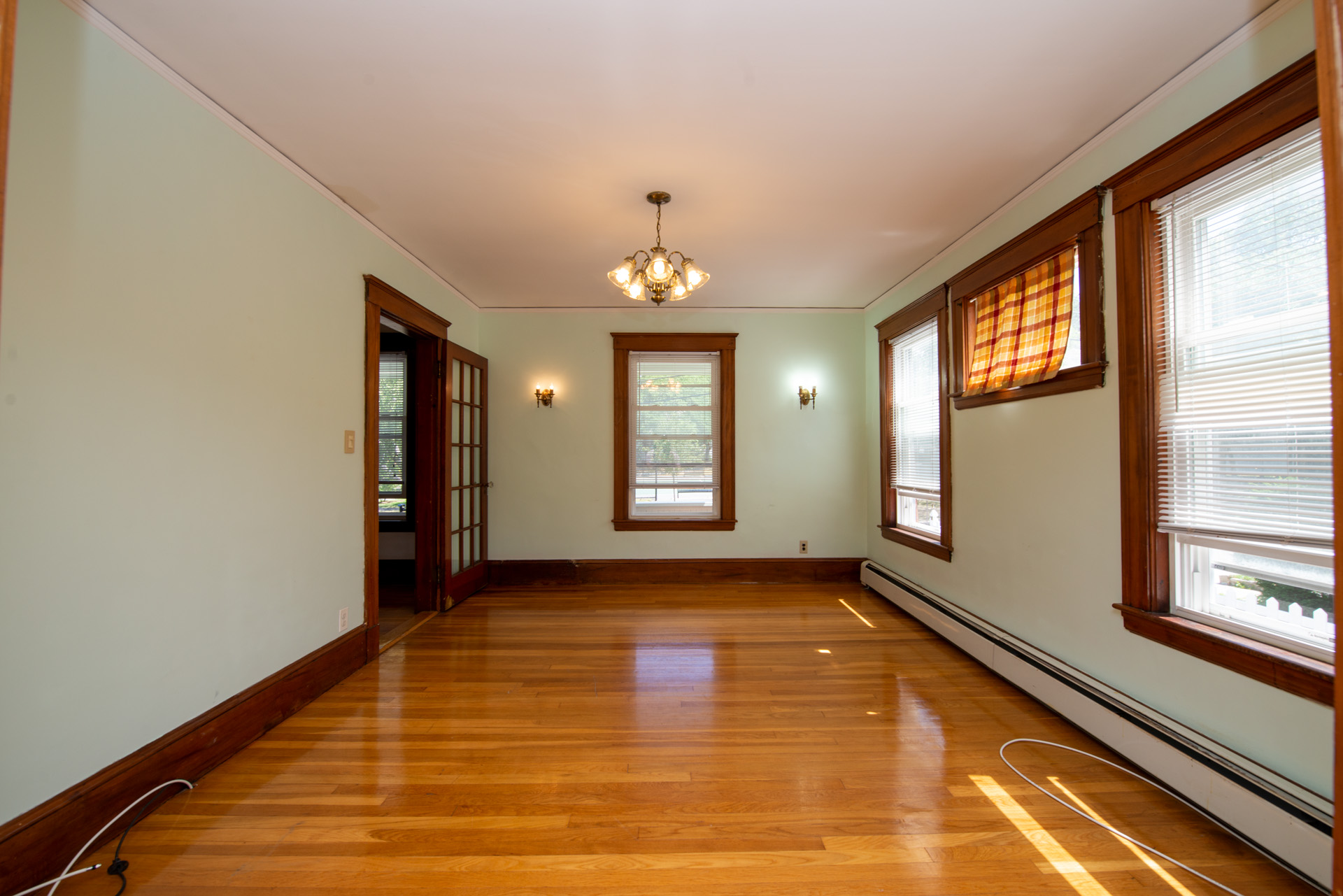 2 bed, 1 bath apartment for rent at 14 Lyne Rd Unit 1ST FLR, Brighton — photo 5 of 11