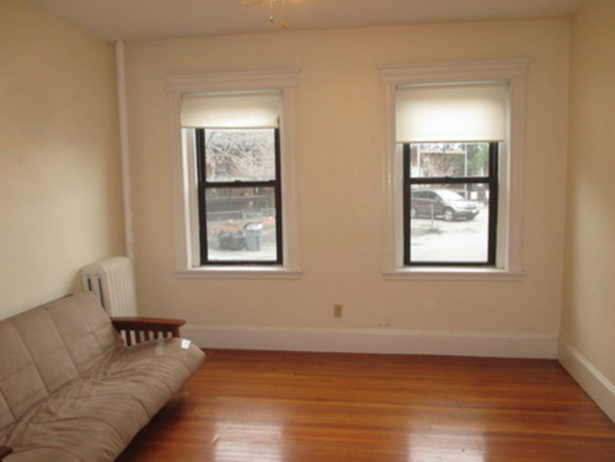 1 bed, 1 bath apartment for rent at 1127 Commonwealth Ave Unit 4, Allston — photo 2 of 5