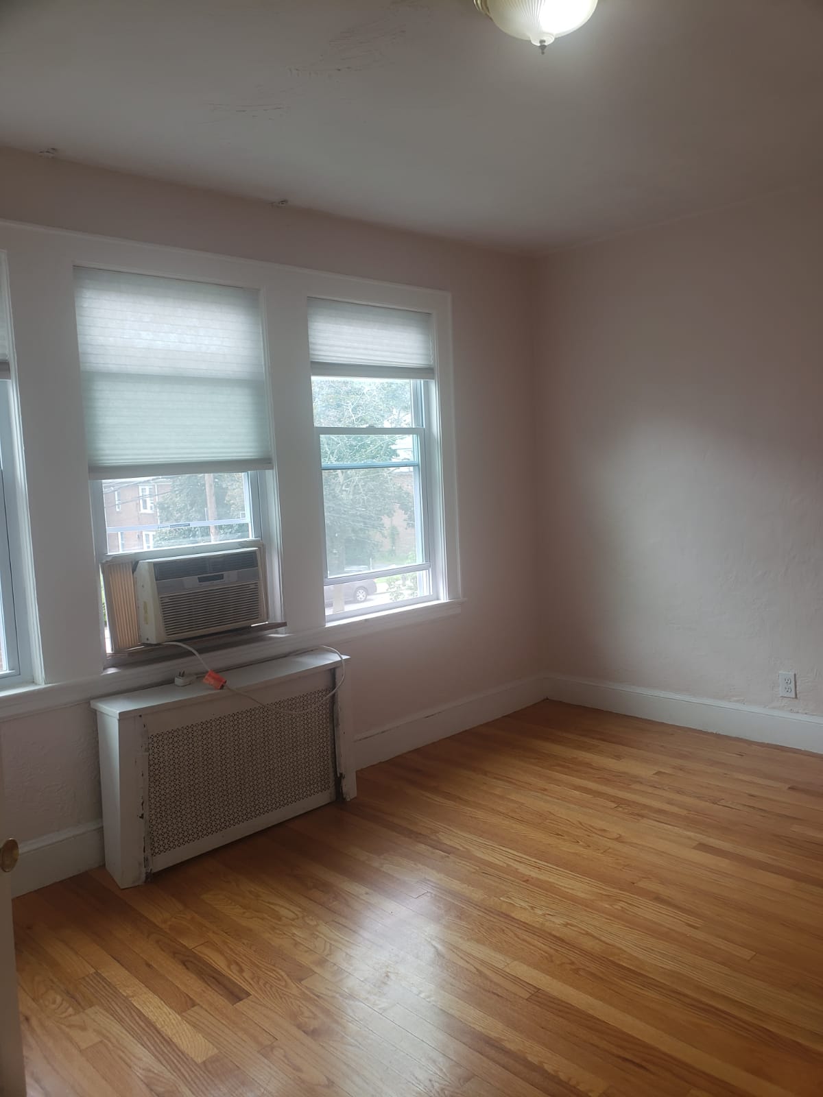4 bed, 2 bath apartment for rent at 43 Hatherly Rd, Brighton — photo 28 of 50