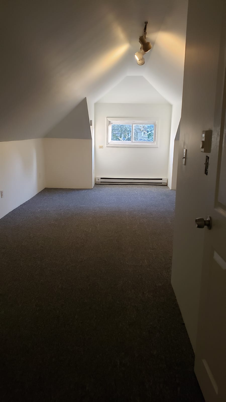 4 bed, 2 bath apartment for rent at 43 Hatherly Rd, Brighton — photo 12 of 50