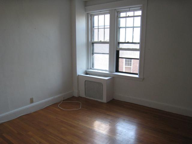 2003 Commonwealth Ave, Brighton