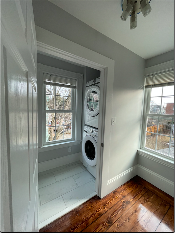 8 Fletcher Ter, Watertown