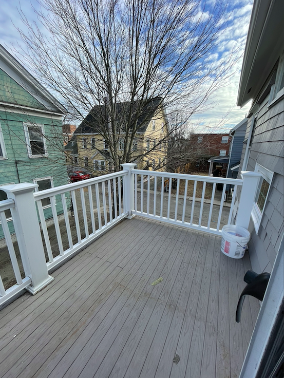 8 Fletcher Ter, Watertown