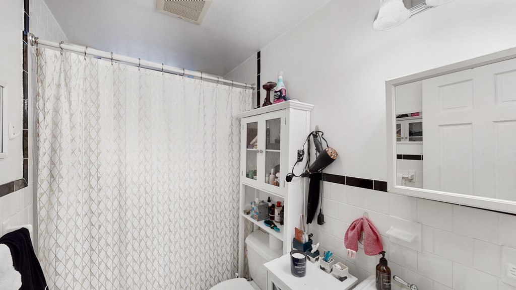 1 bed, 1 bath apartment for rent at 2 Brimmer St Unit B, Beacon Hill — photo 8 of 24