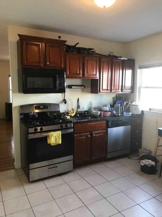 28 Linden St, Allston