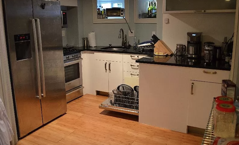 16 Warwick St, South End