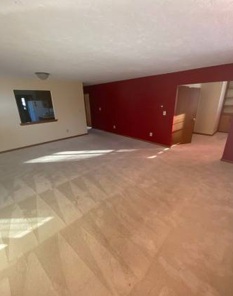 4 bed, 3 bath apartment for rent at 539 Commonwealth Ave, Newton — photo 4 of 10