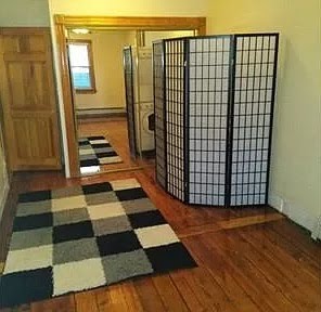 22 Pompeii St, Roxbury