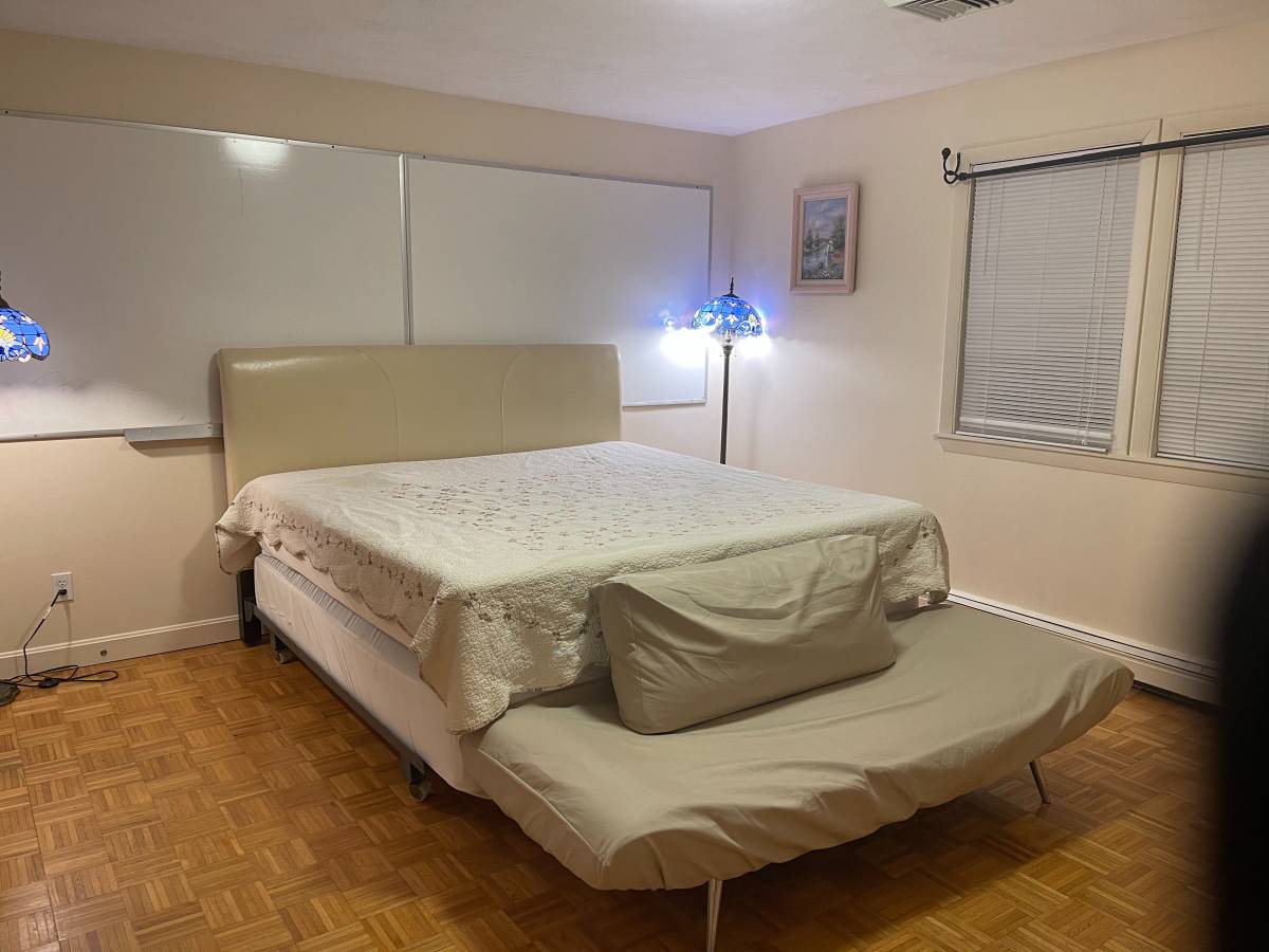 372 Do Not Advertise Boylston St, Chestnut Hill