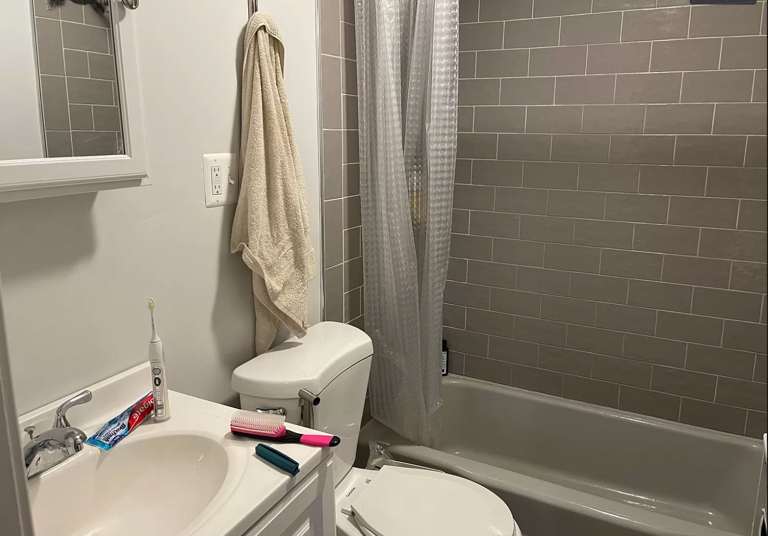 Studio bed, 1 bath apartment for rent at 198 Saint Paul St Unit 3, Brookline — photo 4 of 6