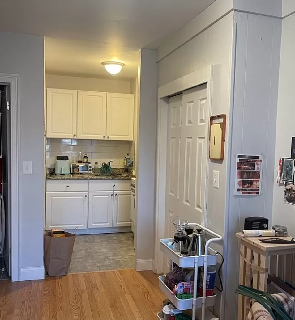 Studio bed, 1 bath apartment for rent at 198 Saint Paul St Unit 3, Brookline — photo 5 of 6