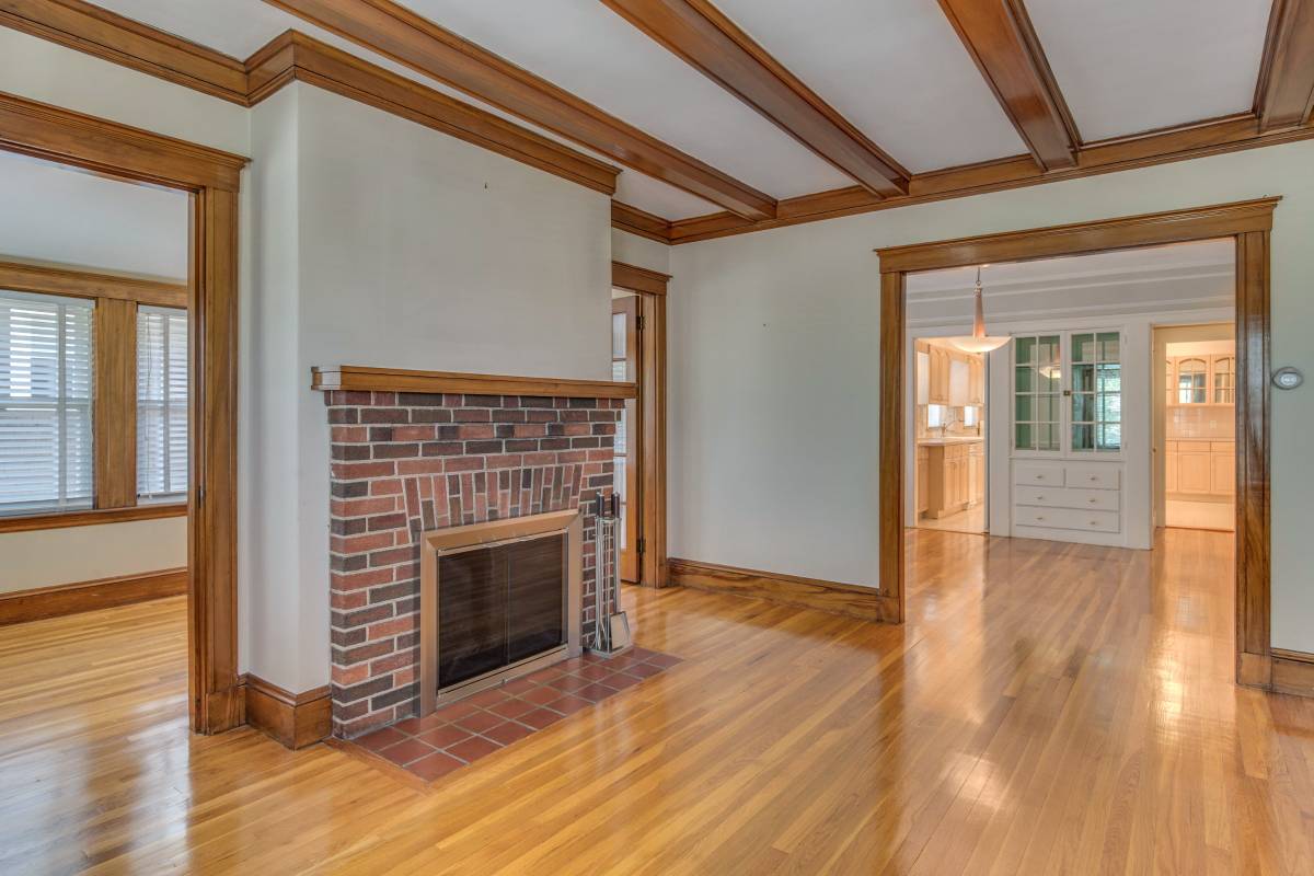2 bed, 1 bath apartment for rent at 384 School St, Watertown — photo 13 of 23