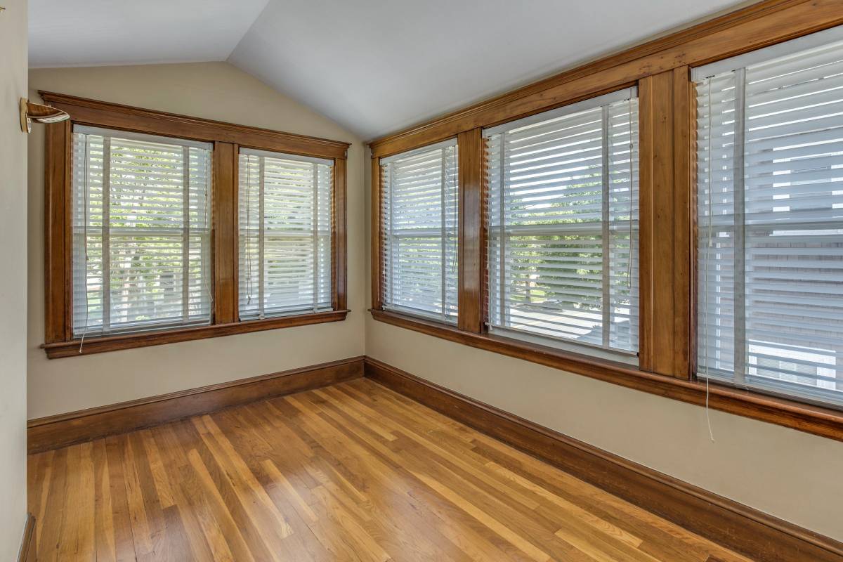 2 bed, 1 bath apartment for rent at 384 School St, Watertown — photo 15 of 23