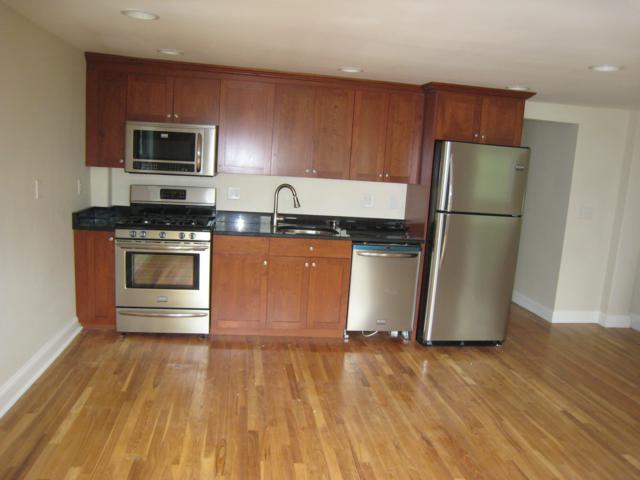 59 Day St, Jamaica Plain